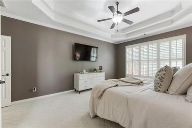 Welcome home to this beautifully maintained ranch with a - photo 17