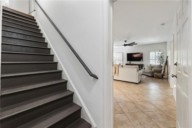 Welcome home to this beautifully maintained ranch with a - photo 28