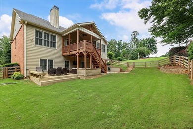 Welcome home to this beautifully maintained ranch with a - photo 45