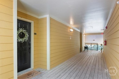 Enjoy maintenance-free, island-style living just minutes from - photo 3