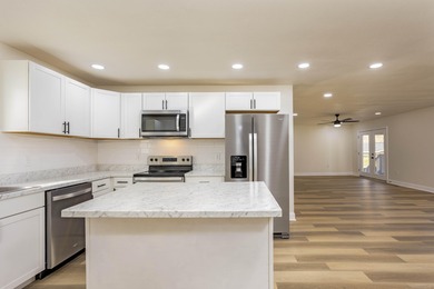 Welcome to this stunning, completely renovated 4-bedroom - photo 4