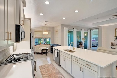 Explore this beautifully kept 2023 Palazzo floor plan. This - photo 6