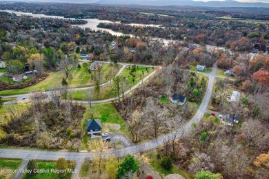 Beautiful double lot located in the desirable Sleepy Hollow Lake - photo 3