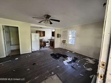 Investor Opportunity - Duplex with Income Potential This duplex - photo 4