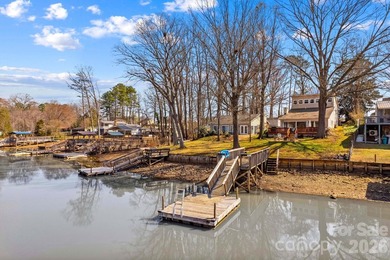 Beautiful Lakefront Property with Scenic Views of High Rock Lake - photo 2
