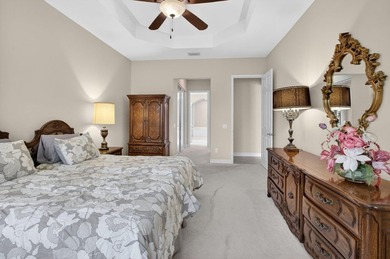 Welcome to this beautifully maintained 3-bedroom, 2.5-bath - photo 12
