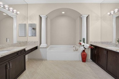 Welcome to this beautifully maintained 3-bedroom, 2.5-bath - photo 14