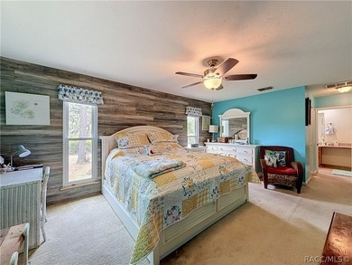 Welcome to 5253 W. Rochelle Street, Homosassa, FL! Situated on a - photo 16