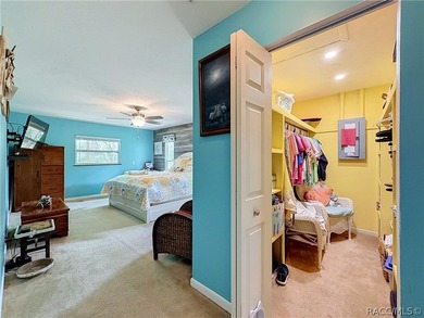 Welcome to 5253 W. Rochelle Street, Homosassa, FL! Situated on a - photo 18