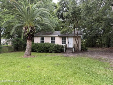 Investor Special - Fixer-Upper with Strong Potential in - photo 1