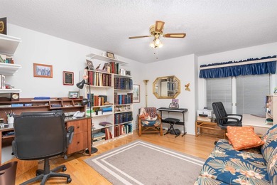 Enjoy lakefront living on beautiful Lake Balboa in this - photo 22