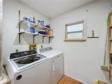Welcome to 5253 W. Rochelle Street, Homosassa, FL! Situated on a - photo 29