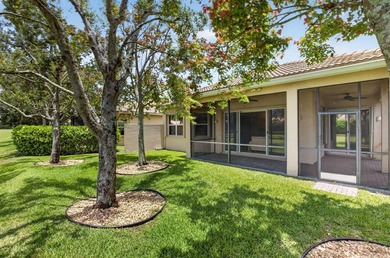 Welcome to this beautifully maintained 3-bedroom, 2.5-bath - photo 30