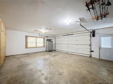 Welcome to 5253 W. Rochelle Street, Homosassa, FL! Situated on a - photo 37