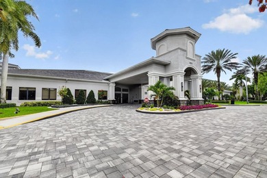 Welcome to this beautifully maintained 3-bedroom, 2.5-bath - photo 37