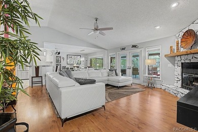 Welcome to your oasis in the heart of Citrus County! This - photo 6