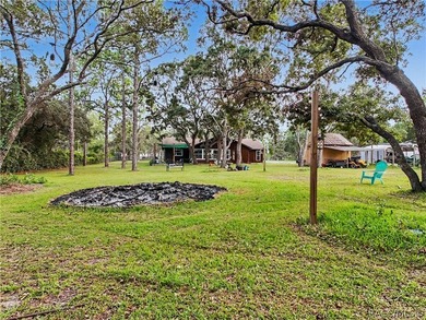Welcome to 5253 W. Rochelle Street, Homosassa, FL! Situated on a - photo 47