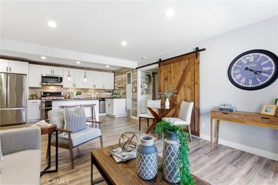 Text/call for private showings. Huntington Beach 92648 Villa - photo 11