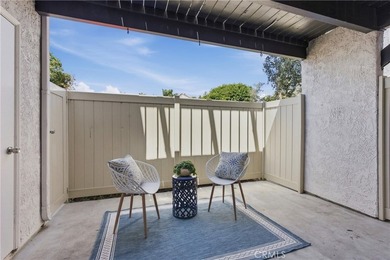Text/call for private showings. Huntington Beach 92648 Villa - photo 13