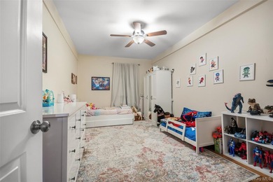 Welcome to Wellington Court, a well-maintained cooperative - photo 22