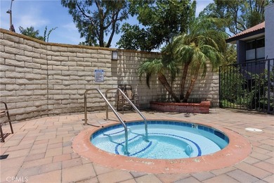 Text/call for private showings. Huntington Beach 92648 Villa - photo 26