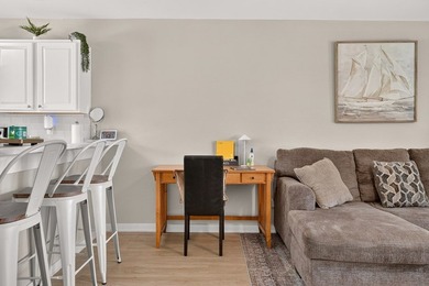Wonderful Rockport Country Club condo with a pool just outside - photo 6