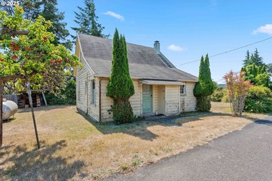 Unique time capsule income property for sale in Coos Bay - photo 27