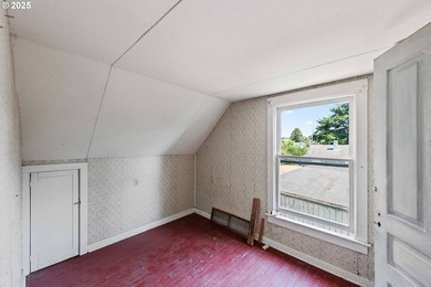Unique time capsule income property for sale in Coos Bay - photo 32