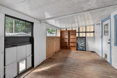 In the sought-after Disston Heights area - an ideal entry to St - photo 41