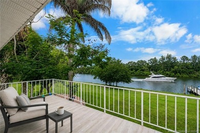 SEA. AIR. LAND. Extraordinary 5-acre waterfront estate offering - photo 2