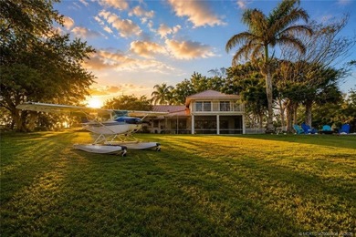 SEA. AIR. LAND. Extraordinary 5-acre waterfront estate offering - photo 4