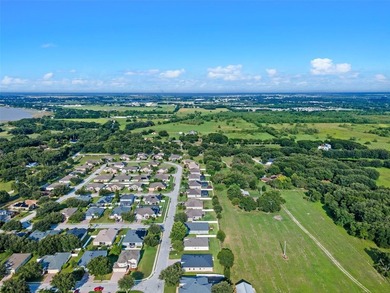 Immaculate 4-Bedroom, 3-Bathroom Plus Office Home in the Coveted - photo 54