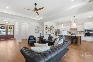 BETTER THAN NEW! Built in 2023, this custom home in The Reserve - photo 6