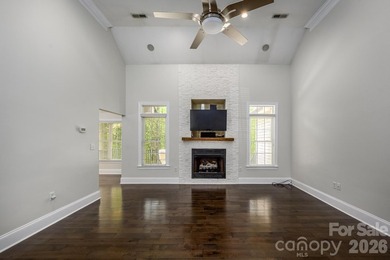 Beautifully Remodeled 4BR/3BA Home in Highly Sought-After - photo 8