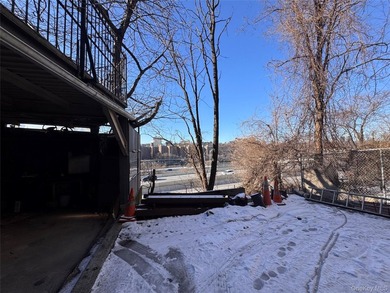 A rare opportunity in one of the Bronx's most desirable - photo 2