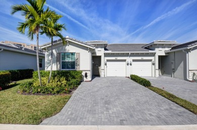 Lake Home For Sale in Delray Beach, Florida