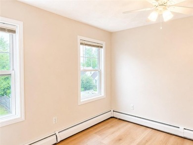 Charming 3-Bedroom Home in Warwick's Desirable Lockwood - photo 13