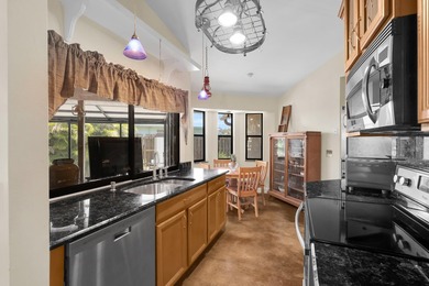 Beautifully maintained 3-bedroom, 2-bathroom, 1-car garage home - photo 10