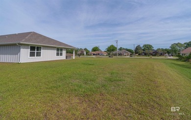Gold Fortified 4-bedroom, 2-bath home on nearly a half-acre lot - photo 31