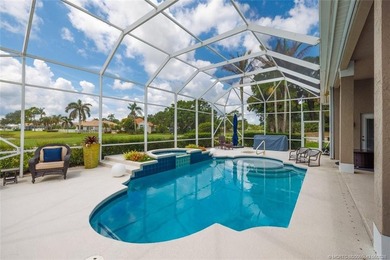 Elegant Monarch Country Club estate on a premier lot with water - photo 8