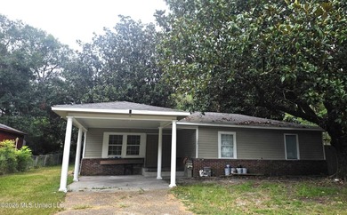 Lots of work was done on this home that is ready for new owners - photo 1