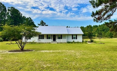 (private lake, pond, coastal) Home Active Under Contract in Waycross Georgia