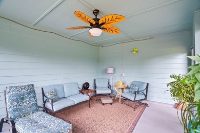 Welcome to the relaxed coastal lifestyle of Captains Bay - photo 4