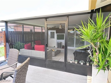 This charming townhouse features 2 bedrooms, 2 full bathrooms - photo 11