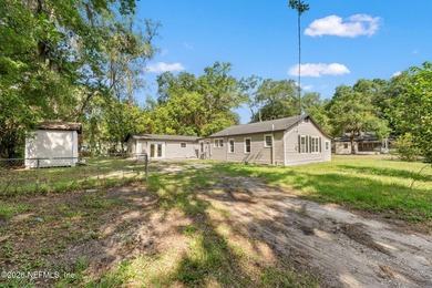 Welcome to this exceptional property offering a rare combination - photo 3