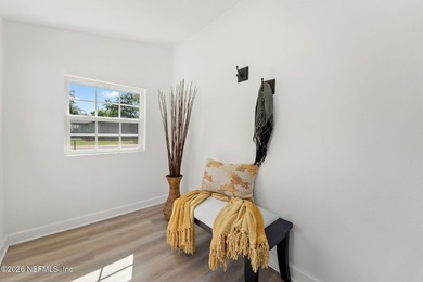 Welcome to this exceptional property offering a rare combination - photo 4
