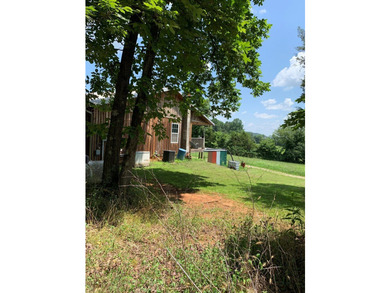 Private retreat, just outside the City of Sparta ! 3 plus acres - photo 14