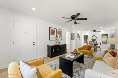 Welcome to this exceptional property offering a rare combination - photo 6