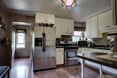 More than a cabin. More than a home. A lifestyle! Why settle for - photo 21