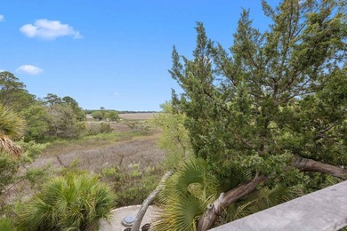 Beautifully updated two-bedroom townhouse with long tidal marsh - photo 32